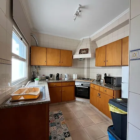 The Clock House * Понта-Делгада